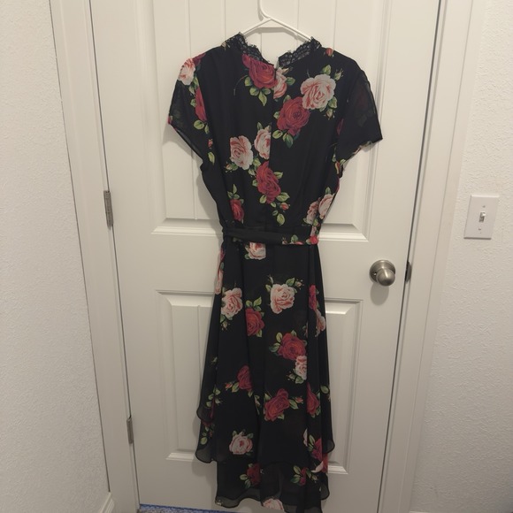 Betsey Johnson Women's Black Floral Maxi Hi-Lo Dress Size 14 - Picture 2 of 5